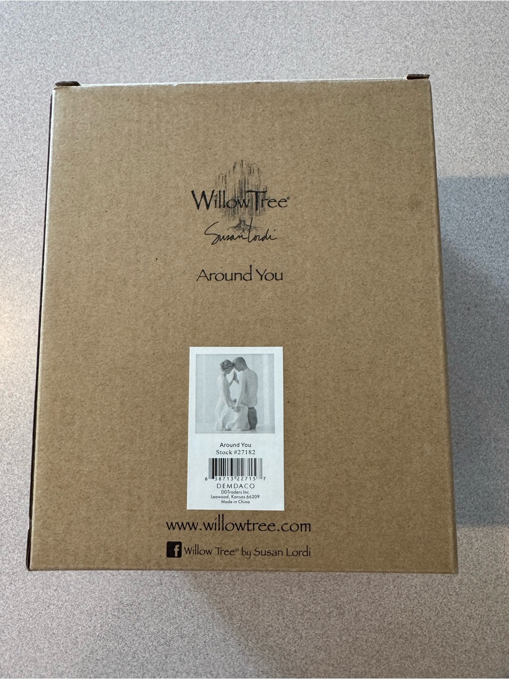 Willow Tree “Around You” Susan Lordi Figurine